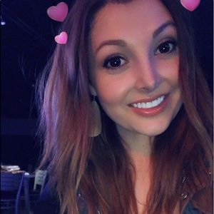 Meet your Posher, Jandi